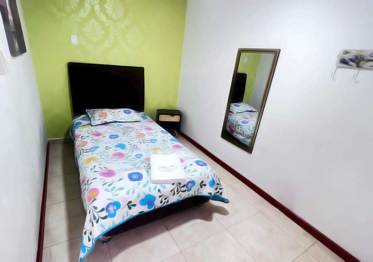 Harbor Home Bogota Exterior photo